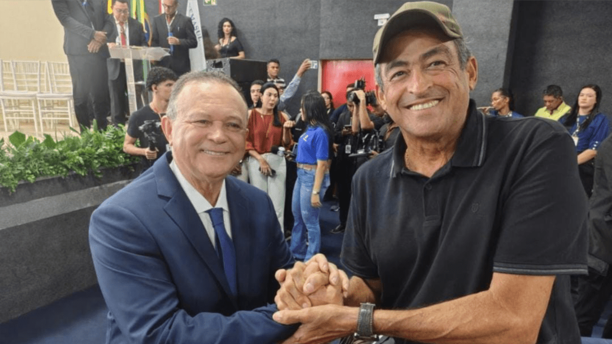 A comitiva contou também com a presença do secretário de Governo Dorisel Sousa, da secretária de Cultura Daiane Matos e dos vereadores Josemar do Ouro, Gil Santa Marta, Isac Soares, Elson Gomes e João Fredson, que acompanharam de perto as atividades e investimentos realizados pelo Governo do Estado na região.