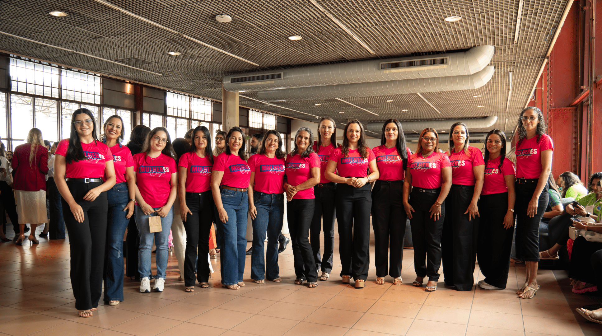 Mulheres de Bom Jesus do Tocantins participam de encontro sobre políticas públicas para mulheres em Belém