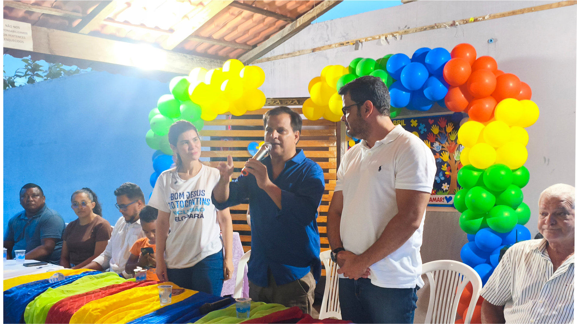 Nay Barbalho, João da Cunha Rocha, Marcelo Oliveira e Fátima Guimarães em encontro com mães de crianças autistas em Bom Jesus do Tocantins