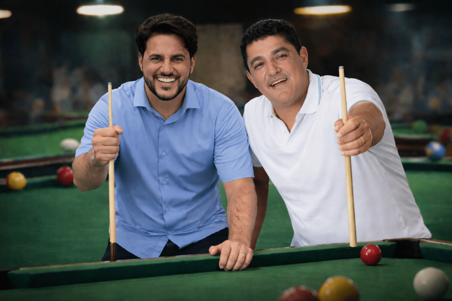 Prefeitos Jeilson Reis e Samuel Ribeiro participam de torneio de sinuca em Bom Jesus do Tocantins