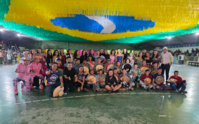 Público acompanha apresentações do Arraiá do Bomja 2026 em Bom Jesus do Tocantins.