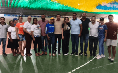 Deputada Andreia Siqueira visita local que recebe ornamentação para festividades juninas em Bom Jesus do Tocantins.